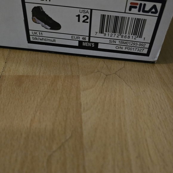 Men Fila Runners - Picture 4 of 4